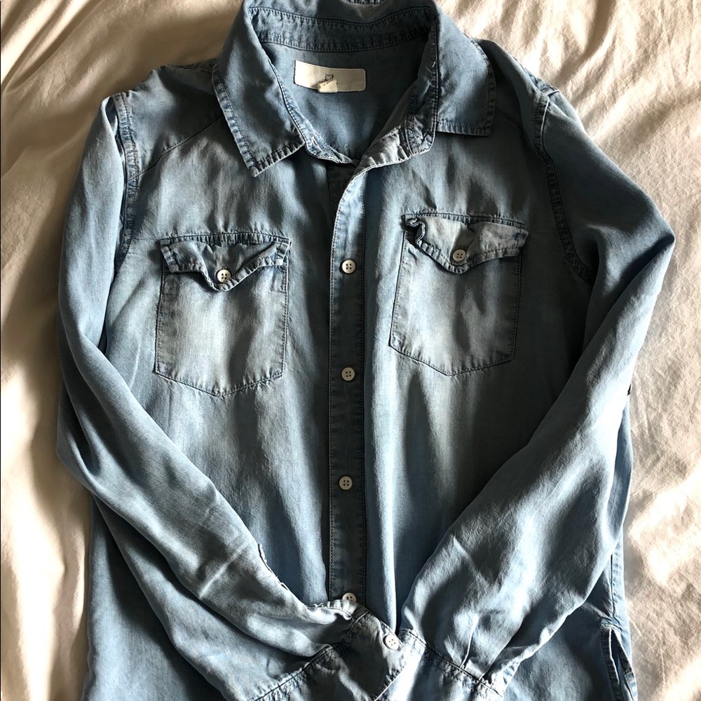 Women’s jean top